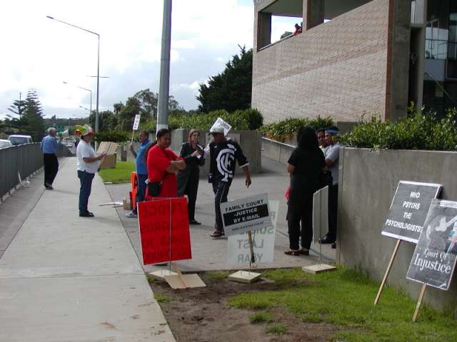 Manukau Court Protest photo1